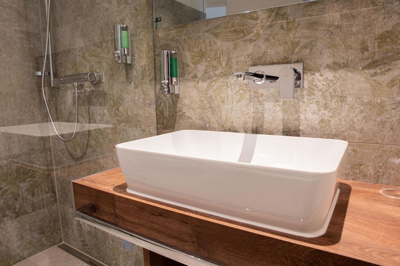 Hotel Gruene Elster Furth Bagian luar foto
