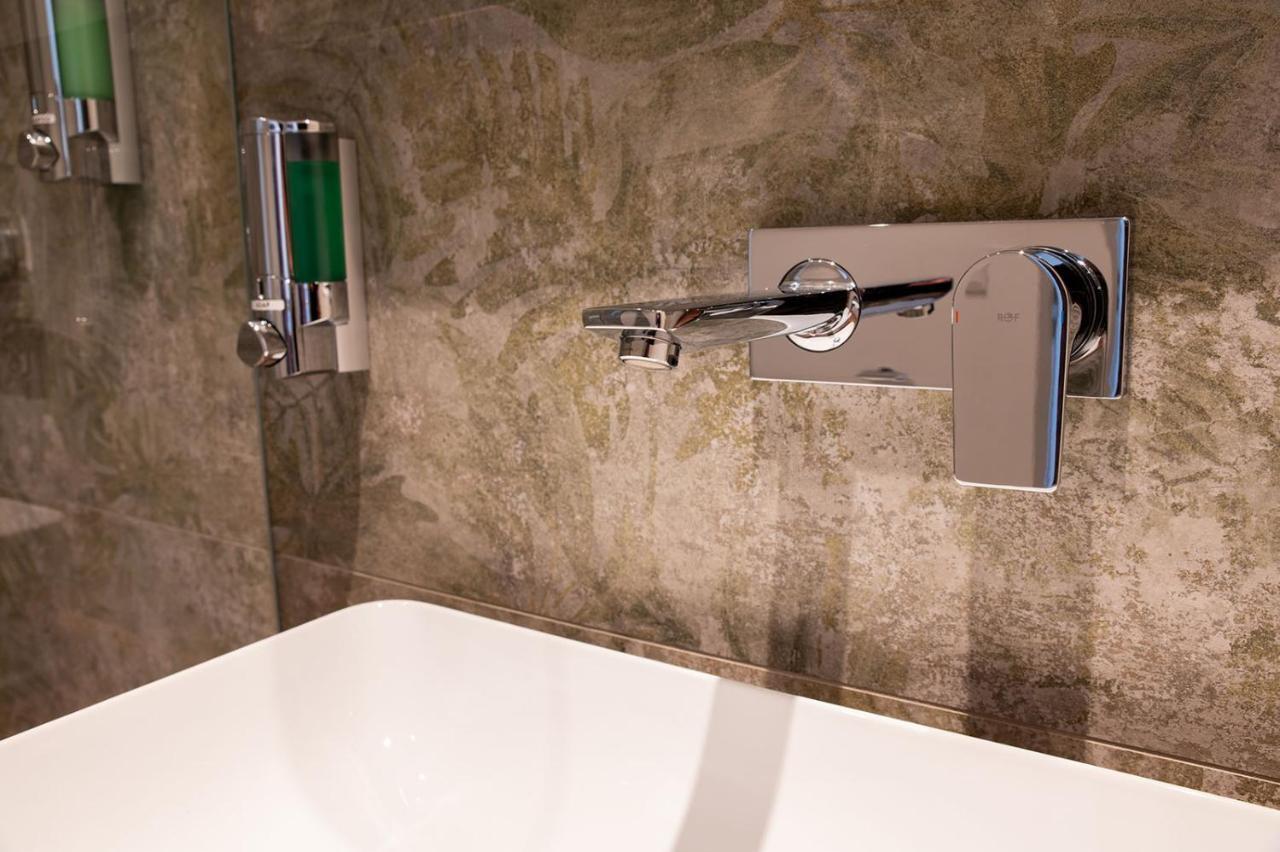 Hotel Gruene Elster Furth Bagian luar foto
